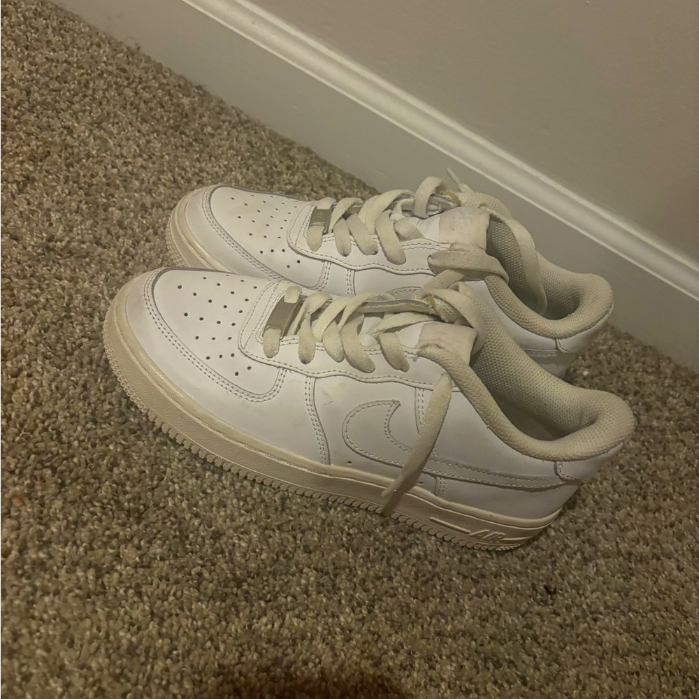 Kids White Nike Sneakers